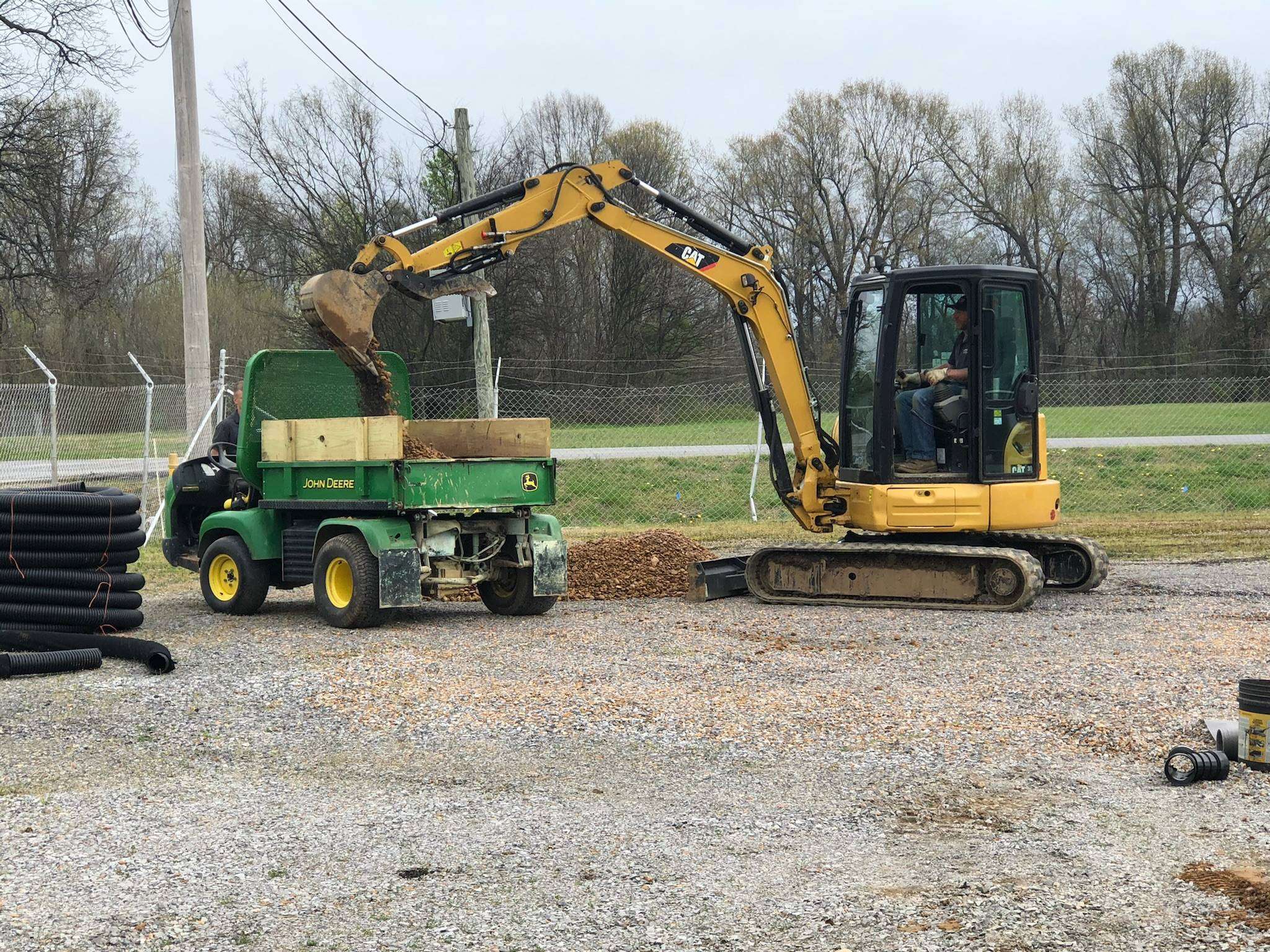 Read more about the article A Comprehensive Excavation Equipment Guide: Tips and Tricks for Efficient Construction Projects